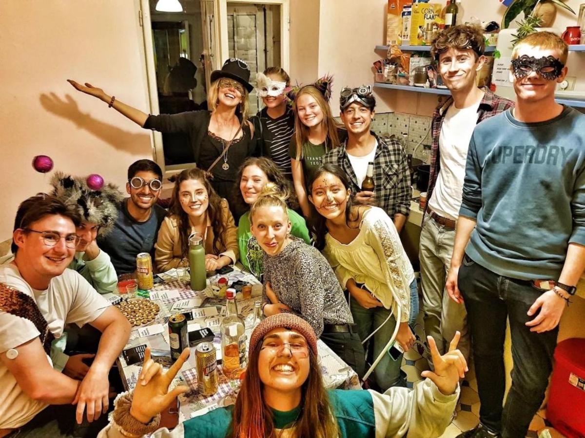 Old Town Hostel Split Bagian luar foto